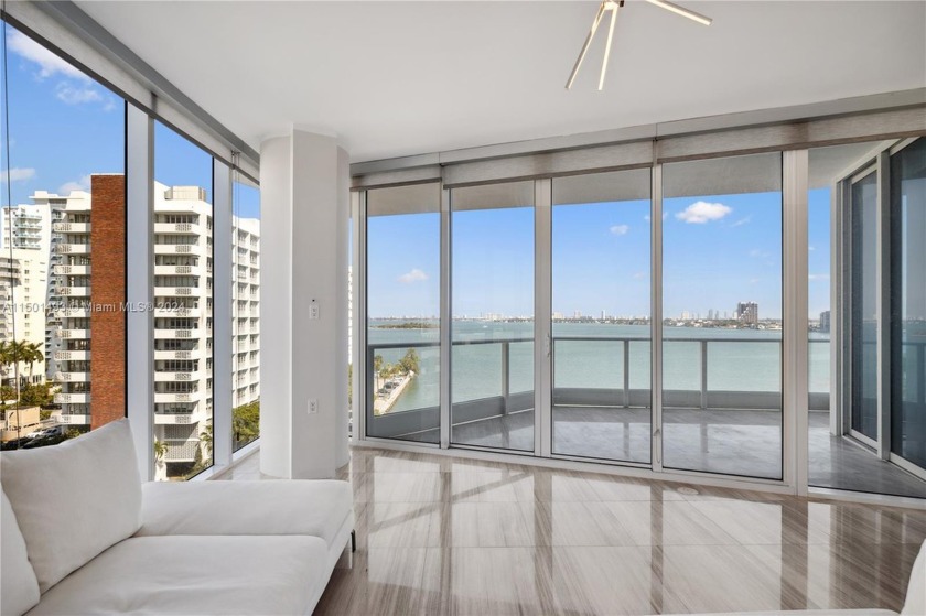 Experience opulent living at the prestigious Paramount Bay - Beach Condo for sale in Miami, Florida on Beachhouse.com