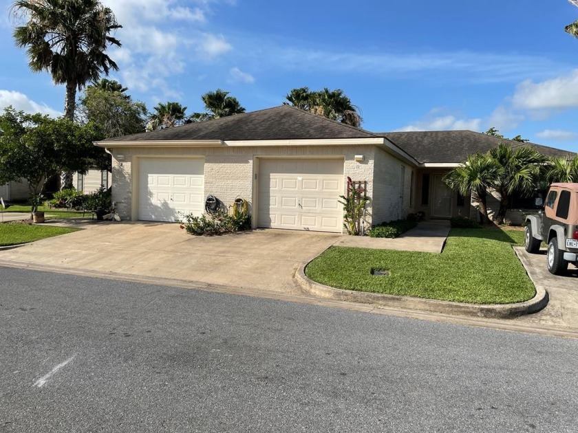 Welcome to this beautifully updated and immaculately maintained - Beach Townhome/Townhouse for sale in Laguna Vista, Texas on Beachhouse.com