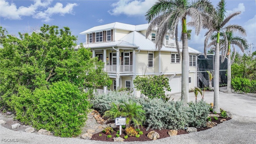 Welcome to the Palm & Shell. A rare opportunity to purchase an - Beach Home for sale in Captiva, Florida on Beachhouse.com