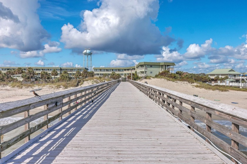 Beautiful, updated FIRST FLOOR condo in Isle of Palms, SC just - Beach Home for sale in Isle of Palms, South Carolina on Beachhouse.com