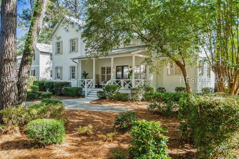 A truly one-of-a-kind opportunity in Oldfield! This meticulously - Beach Home for sale in Okatie, South Carolina on Beachhouse.com