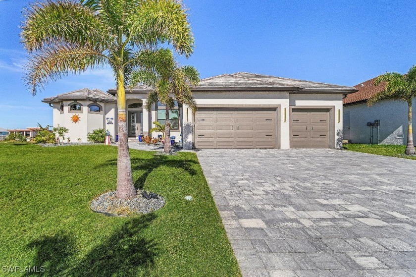 Stunning direct Gulf Access custom built home with exceptional - Beach Home for sale in Cape Coral, Florida on Beachhouse.com