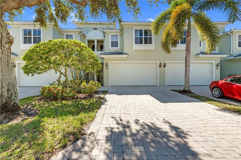 SELLER HAS REDUCED TO ROCK BOTTOM PRICE!! TAKE ADVANTAGE OF THIS - Beach Condo for sale in Naples, Florida on Beachhouse.com