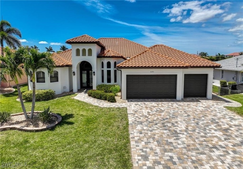 PICTURE PERFECT GULF ACCESS HOME IS READY FOR A NEW BUYER! The - Beach Home for sale in Cape Coral, Florida on Beachhouse.com