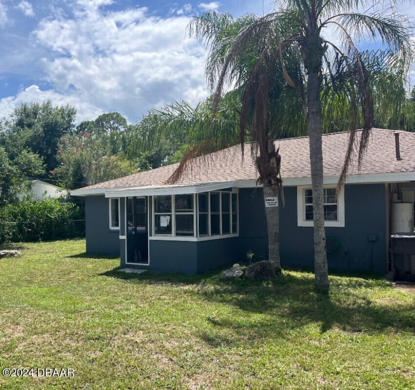 Newly remodeled 2 bed 1.5 Bath home in the quant city of New - Beach Home for sale in New Smyrna Beach, Florida on Beachhouse.com