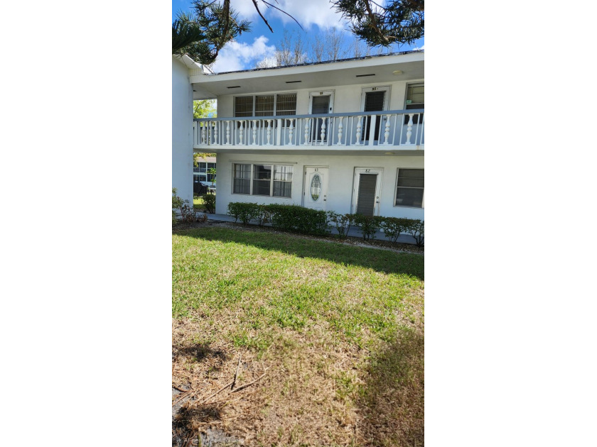 Clean, Clean, Clean, and totally upgraded and renovated. Buyer - Beach Condo for sale in West Palm Beach, Florida on Beachhouse.com