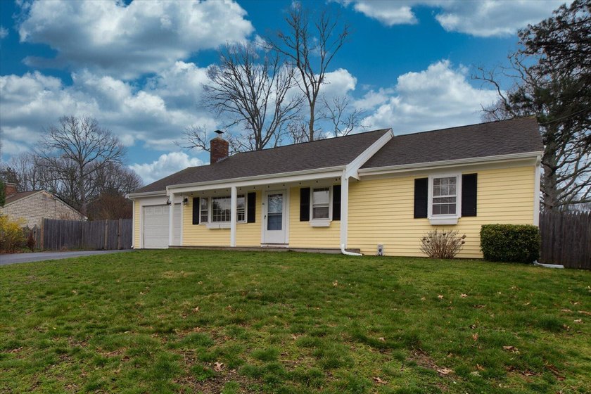 Charming Ranch in Yarmouth -- Move-In Ready! Welcome to this - Beach Home for sale in West Yarmouth, Massachusetts on Beachhouse.com