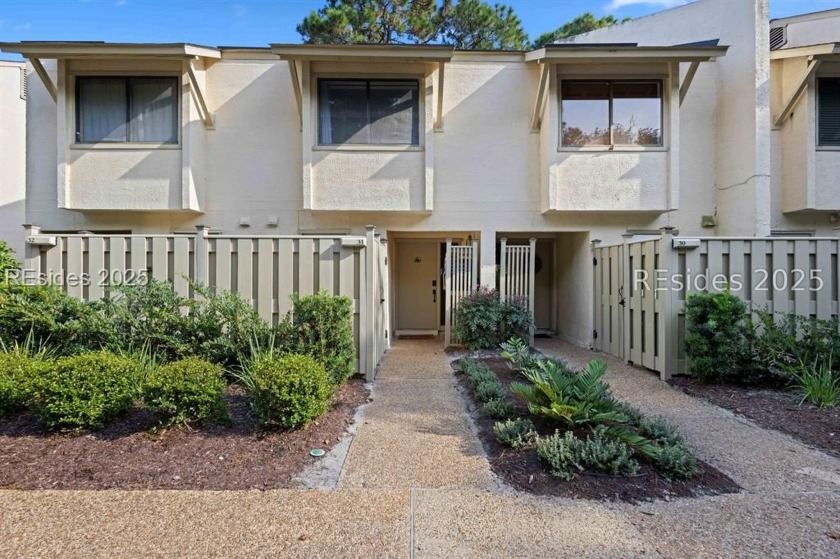 Welcome to 31 Coligny Villas a light & bright villa in the - Beach Condo for sale in Hilton Head Island, South Carolina on Beachhouse.com