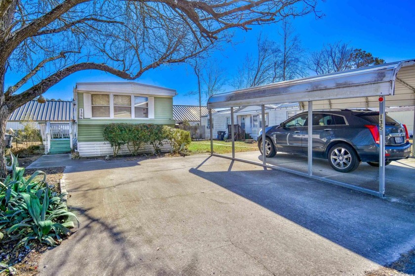 Great opportunity to own a 2 bedroom, 2 Bath home in the - Beach Home for sale in Murrells Inlet, South Carolina on Beachhouse.com