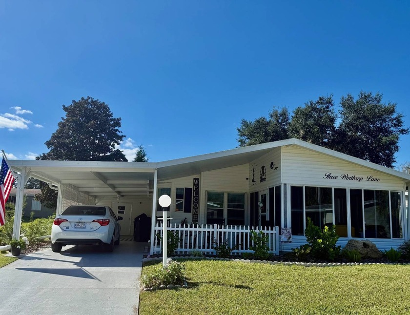 This thoughtfully updated Plantation Oaks home is sure to - Beach Home for sale in Flagler Beach, Florida on Beachhouse.com