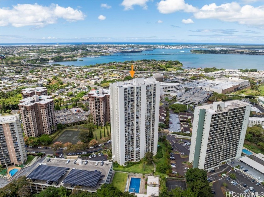 This one is move in ready! Completely remodeled kitchen - Beach Condo for sale in Aiea, Hawaii on Beachhouse.com