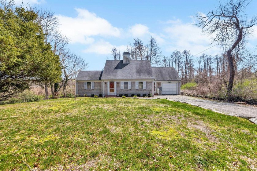 Located in highly desirable East Dennis, this charming Cape is - Beach Home for sale in Dennis, Massachusetts on Beachhouse.com