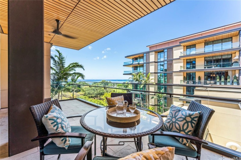 Presenting a fantastic opportunity to own a stunning residence - Beach Condo for sale in Honolulu, Hawaii on Beachhouse.com