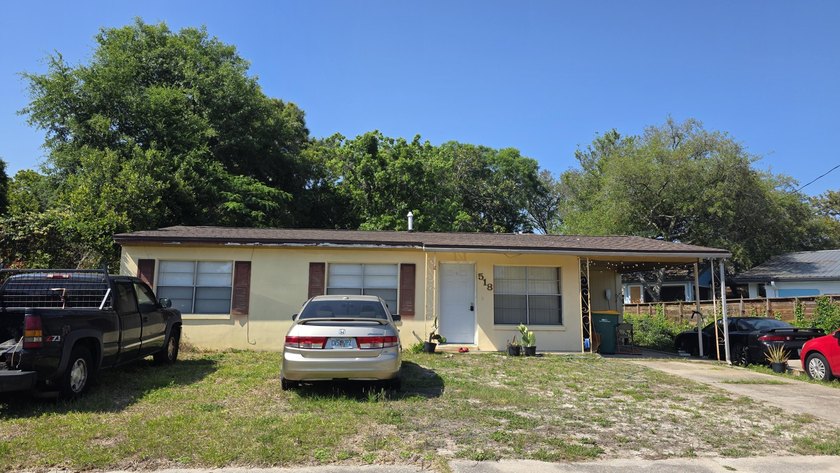 Investor opportunity in Fort Walton Beach! This 3-bedroom - Beach Home for sale in Fort Walton Beach, Florida on Beachhouse.com