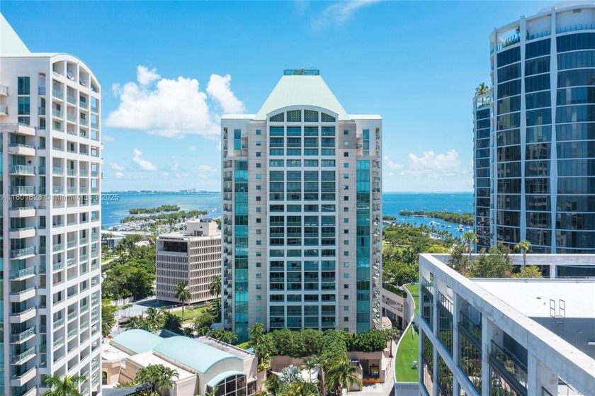 Large corner unit with water and city views at the exclusive - Beach Condo for sale in Coconut Grove, Florida on Beachhouse.com