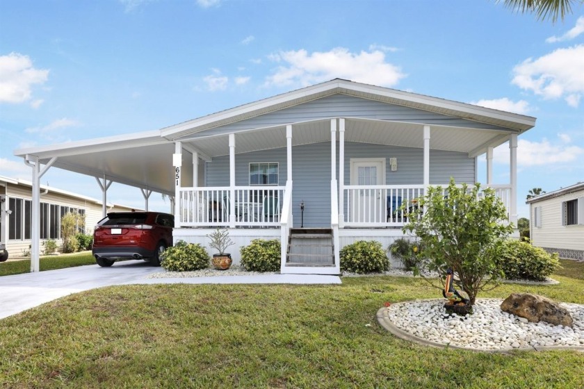 Welcome Home to 651 Selkirk Ln Maple Leaf Golf and Country Club - Beach Home for sale in Port Charlotte, Florida on Beachhouse.com