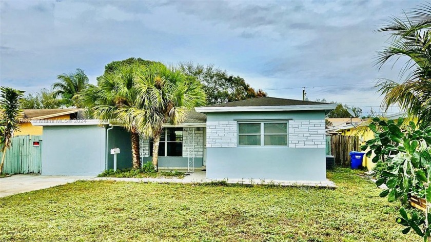 PRIME INVESTMENT OPPORTUNITY - HOUSE IS RENTED  WITH STABLE - Beach Home for sale in Pembroke Pines, Florida on Beachhouse.com