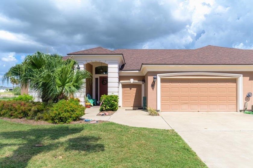 Experience golf course living at its best.  This 3 bedroom, 2 - Beach Townhome/Townhouse for sale in Laguna Vista, Texas on Beachhouse.com