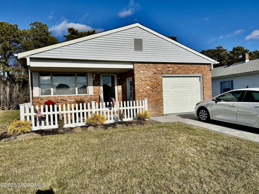 Lovingly maintained and turn-key ready describe this 2 BED/2 - Beach Home for sale in Toms River, New Jersey on Beachhouse.com