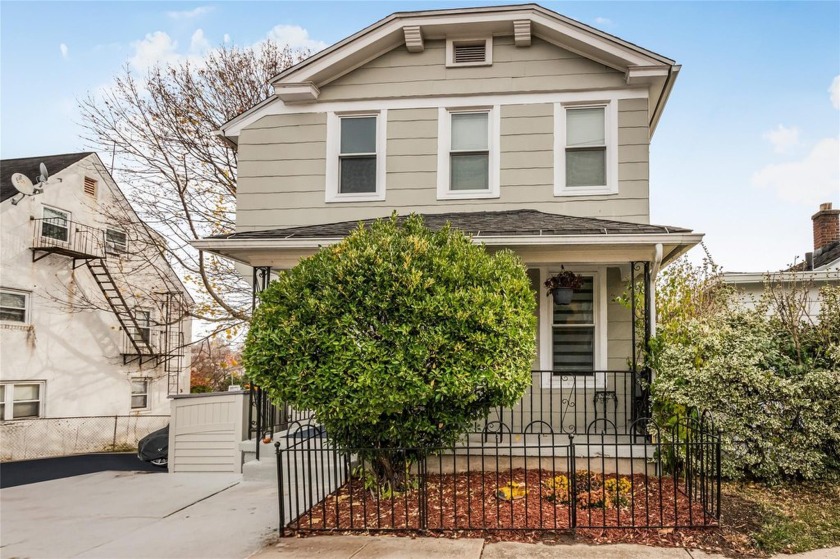 Welcome to this inviting Colonial home offering versatile living - Beach Home for sale in Mamaroneck, New York on Beachhouse.com