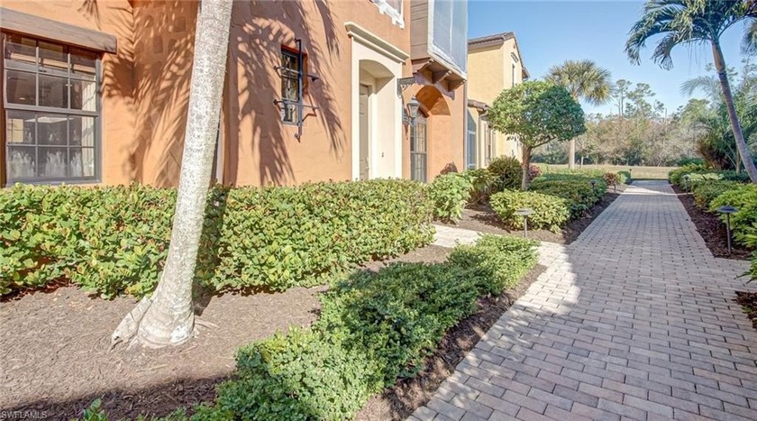 Lovely CARMEL CASITA is located off of a charming landscaped - Beach Home for sale in Fort Myers, Florida on Beachhouse.com