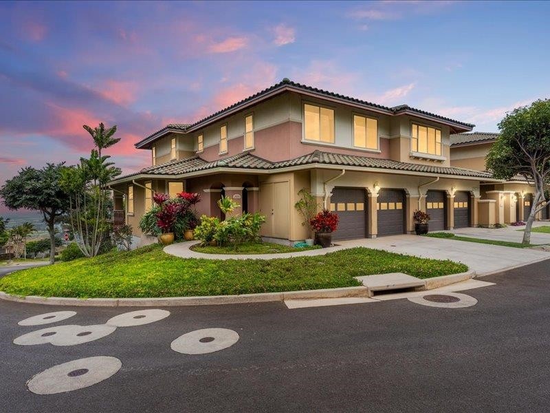 Wow! This is your new Dream home and the one you have been - Beach Condo for sale in Wailuku, Hawaii on Beachhouse.com