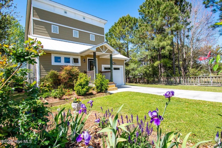 Welcome to your private retreat on the beautiful White Oak River - Beach Home for sale in Stella, North Carolina on Beachhouse.com