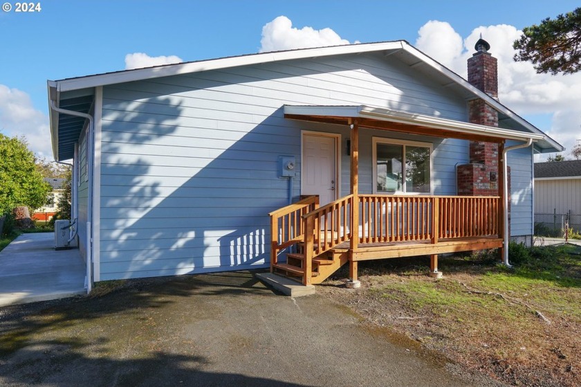 Well come to your dream beach house!!!The Fully renovated 1 - Beach Home for sale in Seaside, Oregon on Beachhouse.com