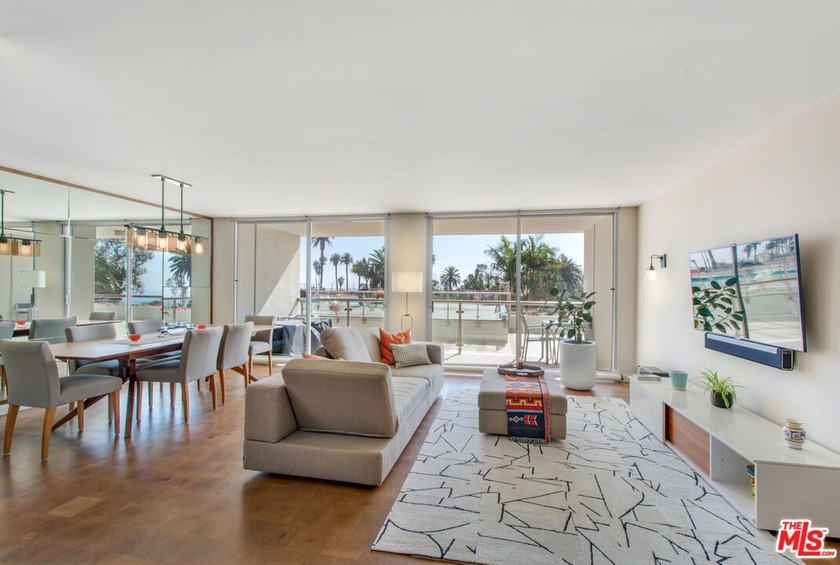 Experience coastal perfection in this absolutely stunning - Beach Condo for sale in Santa Monica, California on Beachhouse.com