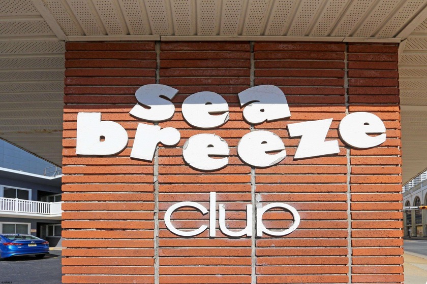 Studio Condo at the Shore!!! Just one block from the beach and - Beach Condo for sale in Atlantic City, New Jersey on Beachhouse.com