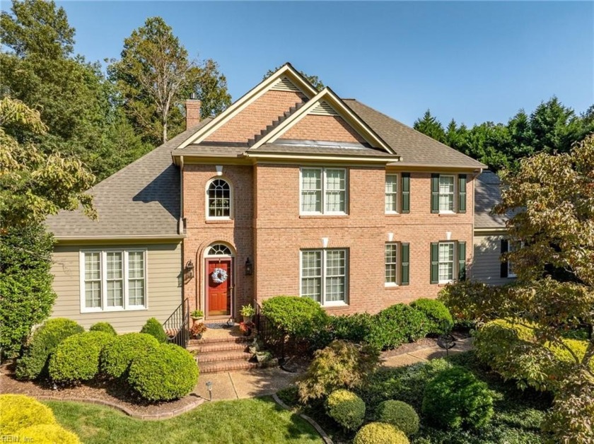 Impeccably maintained, transitional home in the heart of Ford's - Beach Home for sale in Williamsburg, Virginia on Beachhouse.com