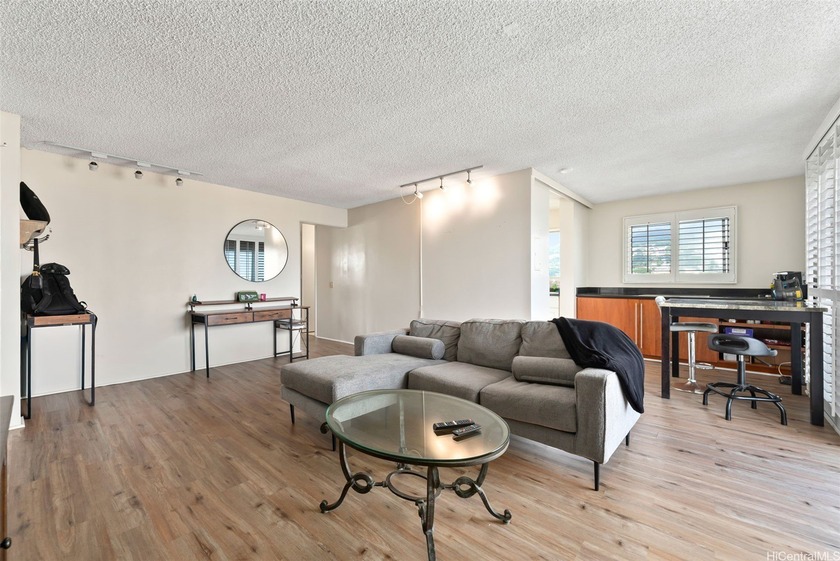 NEW LISTING!! Enjoy breathtaking mountain and city views from - Beach Condo for sale in Honolulu, Hawaii on Beachhouse.com