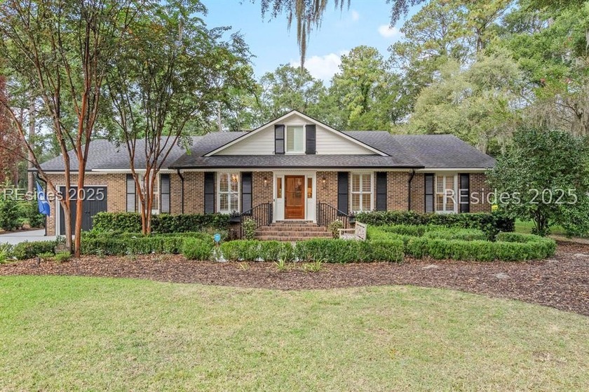 Stunningly renovated brick ranch in the highly desirable Spanish - Beach Home for sale in Beaufort, South Carolina on Beachhouse.com