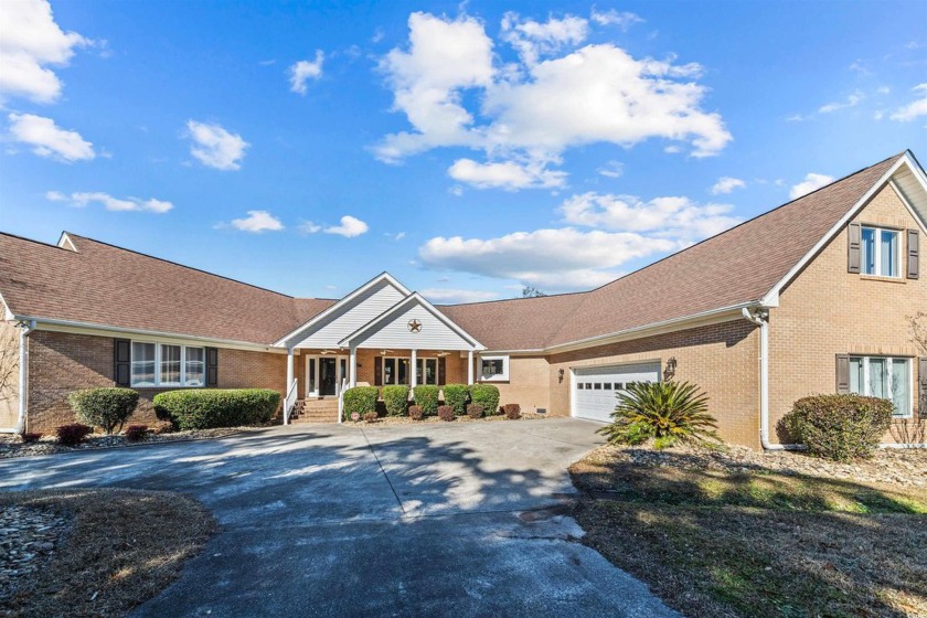 Coastal Living at its finest! Extremely well built all brick - Beach Home for sale in North Myrtle Beach, South Carolina on Beachhouse.com