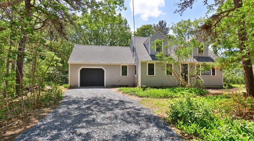Welcome to 80 Runway Lane in beautiful Eastham on Cape Cod - - Beach Home for sale in Eastham, Massachusetts on Beachhouse.com