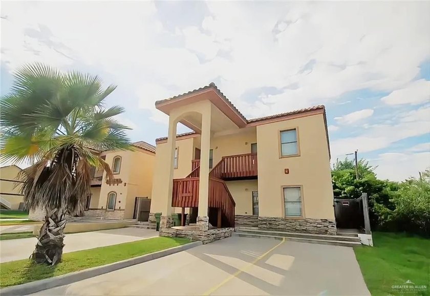 Cozy condo perfect as an investment property or for your beach - Beach Condo for sale in South Padre Island, Texas on Beachhouse.com