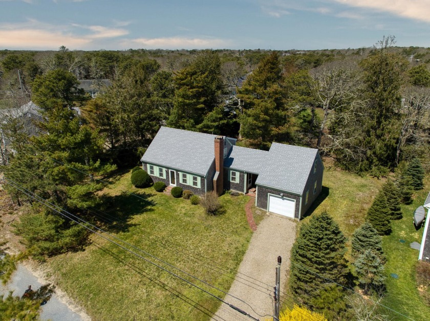 Don't miss out on this classic cape-style home nestled in the - Beach Home for sale in Chatham, Massachusetts on Beachhouse.com