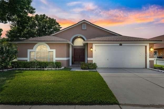 Welcome to 11561 Wellman Dr in Riverview -- a beautifully - Beach Home for sale in Riverview, Florida on Beachhouse.com