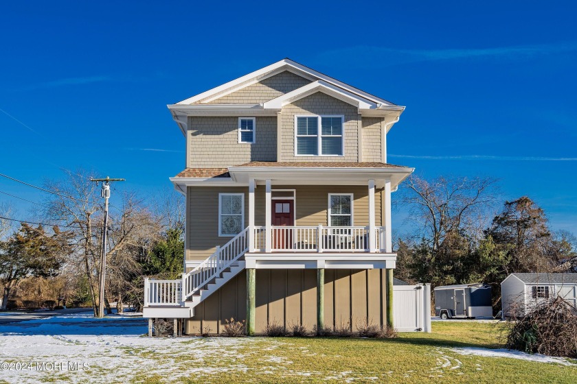 This 3 bedroom 2.5 bath 2015 CUSTOM BUILD on a quiet street - Beach Home for sale in Brick, New Jersey on Beachhouse.com