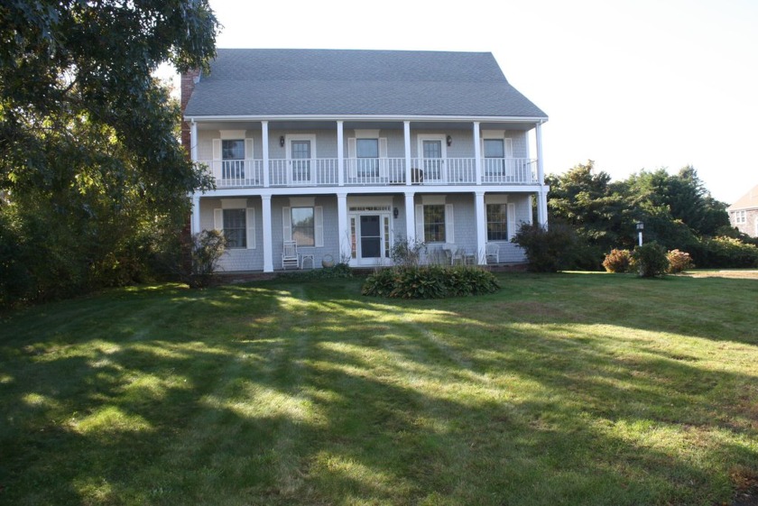 Sesuit Neck Special!   This spacious 4-bedroom, 2.5-bathroom is - Beach Home for sale in Dennis, Massachusetts on Beachhouse.com
