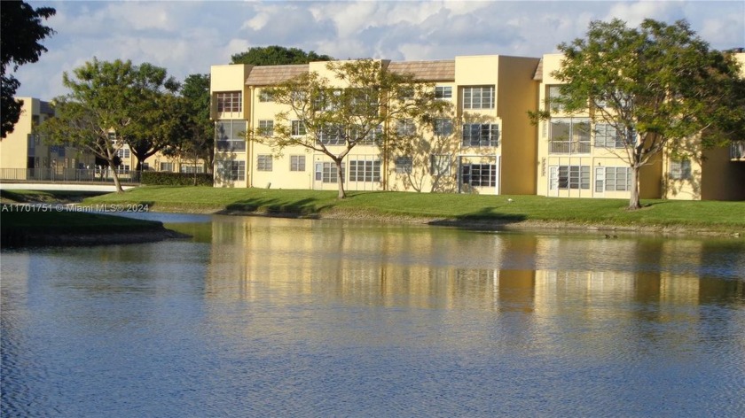 Beautiful vinyl floors in this apt located in an Active 55+ - Beach Condo for sale in Tamarac, Florida on Beachhouse.com