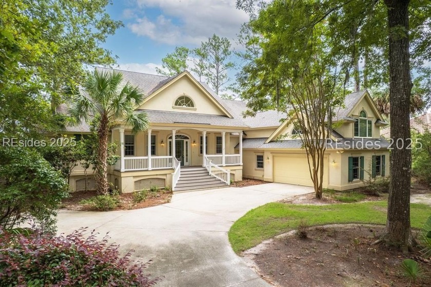 This Private/Marsh Front Home, custom built 2002 by Steve Tilton - Beach Home for sale in Okatie, South Carolina on Beachhouse.com