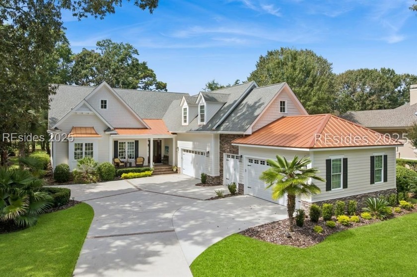 This 4BD/4.5BA Belfair home features an open floor plan and - Beach Home for sale in Bluffton, South Carolina on Beachhouse.com