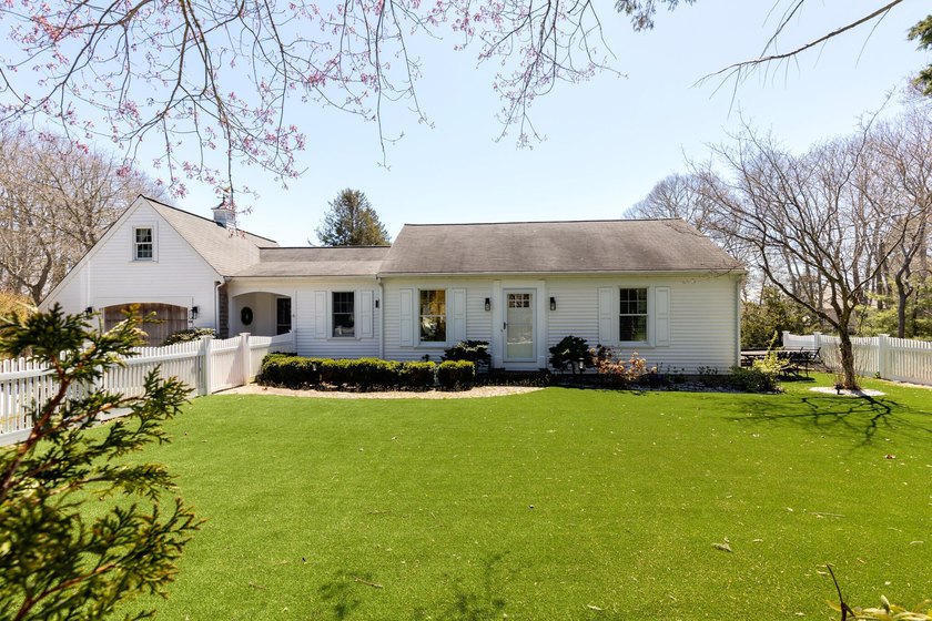 This beautifully maintained home is NOT a drive-by! Enjoy lake - Beach Home for sale in Centerville, Massachusetts on Beachhouse.com