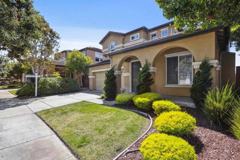 Welcome to your dream home at 4276 Bay Crest Circle, located in - Beach Home for sale in Seaside, California on Beachhouse.com