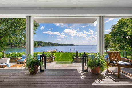 Discover the exquisite lifestyle of coastal Maine living! This - Beach Home for sale in Kittery, Maine on Beachhouse.com