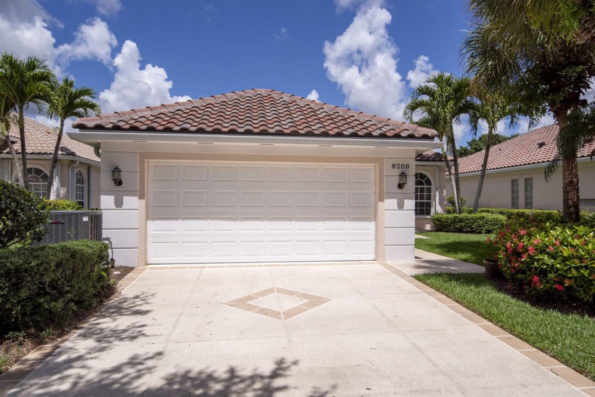 Beautiful, 3 bed, 2+ bath CBS Divosta built home in the highly - Beach Home for sale in Hobe Sound, Florida on Beachhouse.com