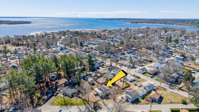 This fully renovated 3-bedroom, 2-bath home is bringing the - Beach Home for sale in Wareham, Massachusetts on Beachhouse.com