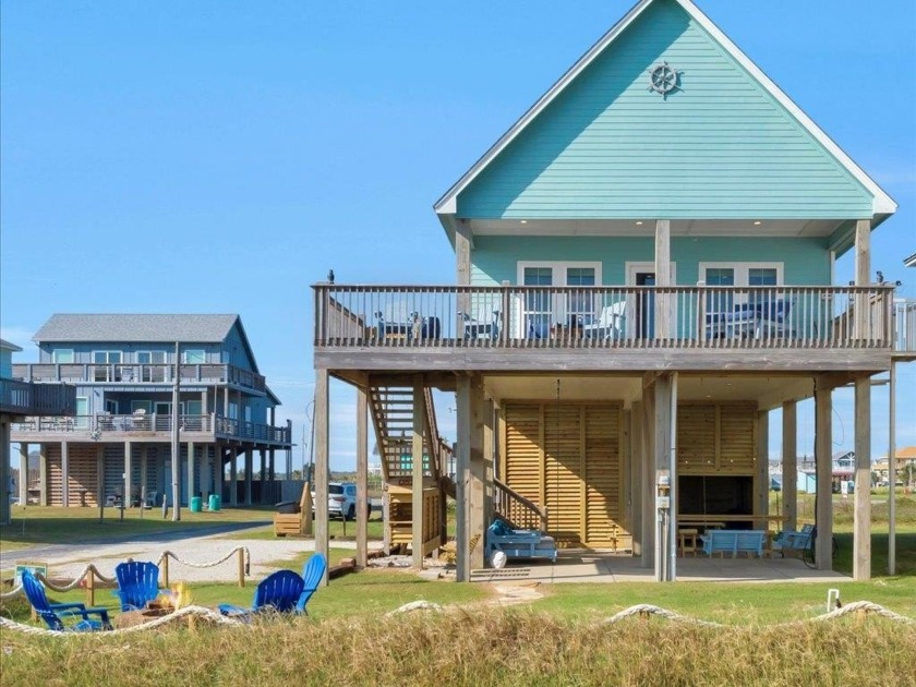 This isn't just any beachfront house--it's the one. With killer - Beach Home for sale in Gilchrist, Texas on Beachhouse.com