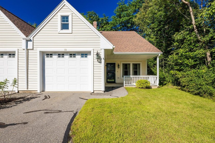 Easy one floor living at this 2 bedroom, 2 bath condo just 1 - Beach Condo for sale in Belfast, Maine on Beachhouse.com